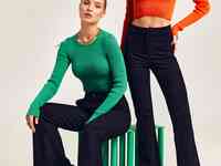 Брюки клеш черного цвета