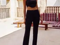 Черные брюки клеш