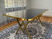 Стол и стулья, фотография 3