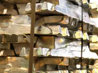 Латунь литейная в чушках, Размер: 150-295 мм, Марка: ЛС; ЛК; ЛСд..., ГОСТ 1020.-97; ТУ 17 33.-116.-0019. 54 30.-20 08...