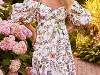 Цветочное платье-миди из штапеля