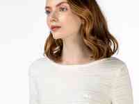 Женский свитер lacoste