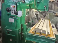 Вертикально-фрезерный станок ВМ127М 1993 г., фотография 3