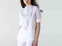 Льняная женская рубашка lacoste