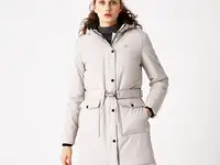 Женская куртка lacoste