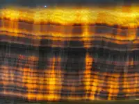 Плиты из оникса для хамама, каминов, обрамления стен, столешниц с подсветкой. Замеры и монтаж, опыт 20 лет, фотография 5