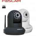 Поворотная мегапиксельная WiFi IP камера Foscam FI9821P с P2P 