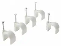 Крепежные скобы с гвоздем