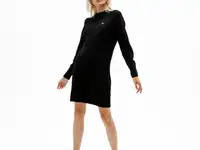 Женское платье lacoste с длинным рукавом