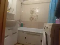 Продается одна комнатная квартира от Хозяева,по адресу пр.Абылайхана, район дома №25. Состояние жилое, квартира светлая,, фотография 5