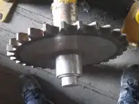 Шестерня грейдера передняя GR215, фотография 2