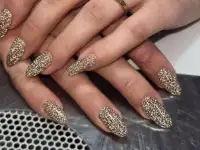 Маникюр, наращивание на дому в Жандосово, фотография 4