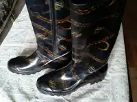 Продам женские новые резиновые утепленные с замком сапоги Размер 37, фотография 2