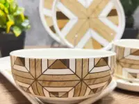 Белый чайно-столовый сервиз с карамельным орнаментом Vassila, фотография 2