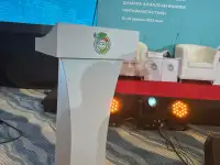 Белые кресла в аренду для мероприятий, фотография 4