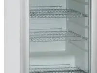 Холодильный шкаф Hurakan HKN-BC145 предназначен для охлаждения и кратковременного хранения различных напитков на предпри