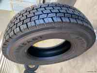 Грузовые автошины в ассортименте, фотография 3