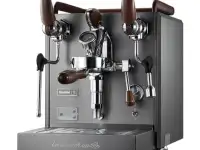 Кофемашина Gemilai 3124F Характеристики и описание Основные характеристики Тип: Полуавтоматическая кофемашина с группой