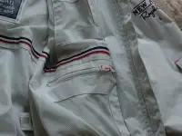 продам весене-летнюю куртку ветровка, фотография 8