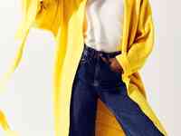 Яркий желтый кардиган