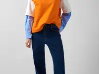 Джинсы с широкими штанинами и высокой посадкой vassa&co