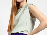 Базовая блузка из вискозы vassa&co