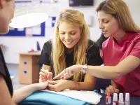 Мастер маникюра и педикюра и худ-ного оформления ногтей, фотография 2