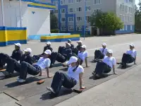 Универсальный спортивно-оздоровительный тренажёр Стадион на ладони, фотография 8