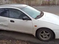 Продам Мазда 323, фотография 2