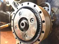 Редуктор хода для HTACH ZX 450-3 восстановленный