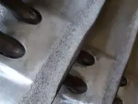 Электро-искровое легирование для ремонта кромки лопаток