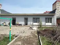 Отдельное стоящее здание с выходом 9 соток земли Парковка Вдоль центральной дороги Обьект на видном месте Все построено, фотография 6