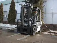 Самый большой выбор Японских вилочных погрузчиков! Toyota, Komatsu, Nissan, Mitsubishi 1.5-6 тонн, 1.5 - 5.5 метров, фотография 8