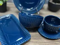 Синяя чайно столовая посуда Vassila