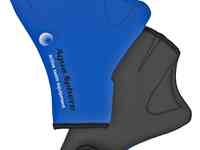 Перчатки для плавания swim gloves,