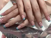 Маникюр, наращивание на дому в Жандосово, фотография 3