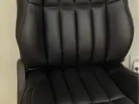 Перетяжка и реставрация автокресел и салона авто, фотография 3