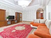 Апартаменты рядом с Байтереком, Кунаева 12/2, фотография 8