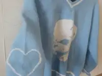 Продам голубой свитер с рисунком черепа, фотография 2