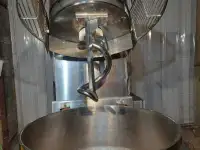 Спиральный тестомес Sottoriva EVO (с подкатной дежой), фотография 2