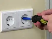 Мастер на все Руки Услуга уборка територии катеджа ремонт, фотография 7