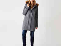 Женская куртка lacoste