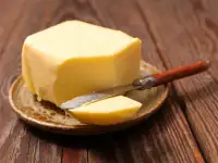 Реализовываем натуральную молочную продукцию: -Сметана натуральная; -Творог 5 и 9 % ; -Масло домашнее 82.5% ; -Масло топ, фотография 4