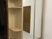 В отличном состоянии шкаф купе. Высота 250, глубина 60, ширина 180