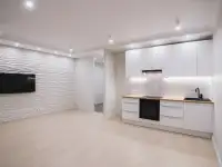 Ремонт под ключ обычно означает, что вы доверяете всю работу по ремонту специалистам, которые берут на себя все этапы