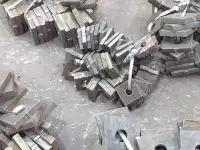 Косынка стальная для закладных изделии