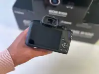 камера canon r100 с объективом 18-45 новая, фотография 2