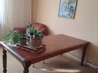 Обеденный стол