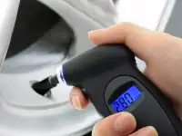 Цифровой автомобильный манометр., фотография 6