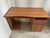 Продам компьютерный стол, фотография 6